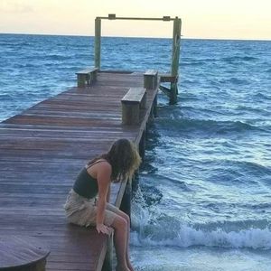 Meet your Posher, Natalie